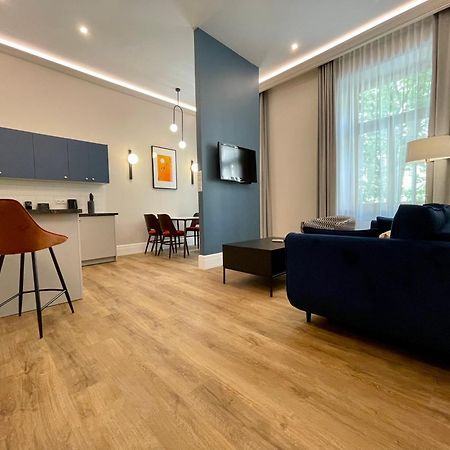 Golden Queen Apartments City Center Красков Екстериор снимка