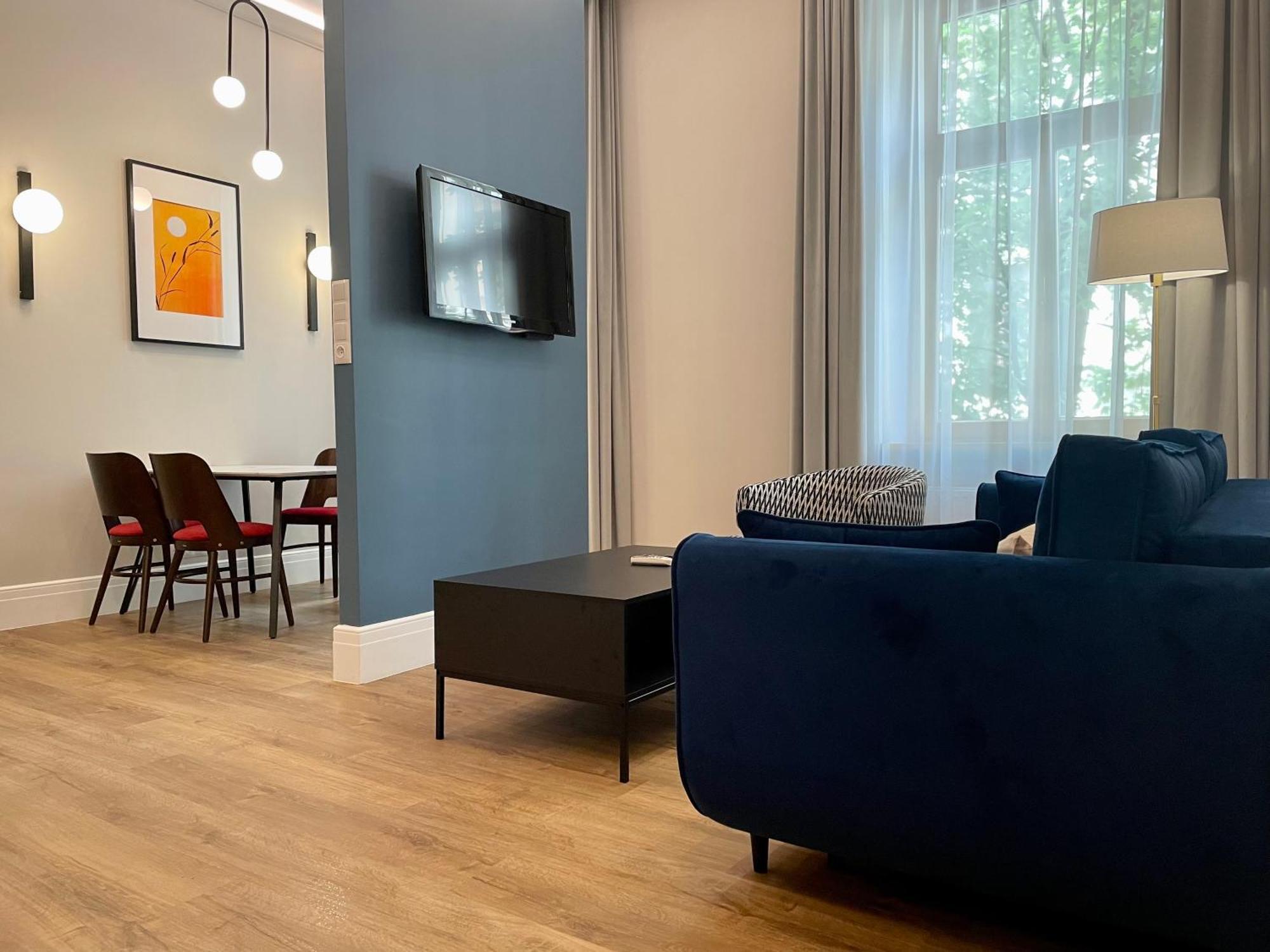 Golden Queen Apartments City Center Красков Екстериор снимка